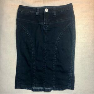 BCBG dark navy size 25 stretch denim pencil skirt